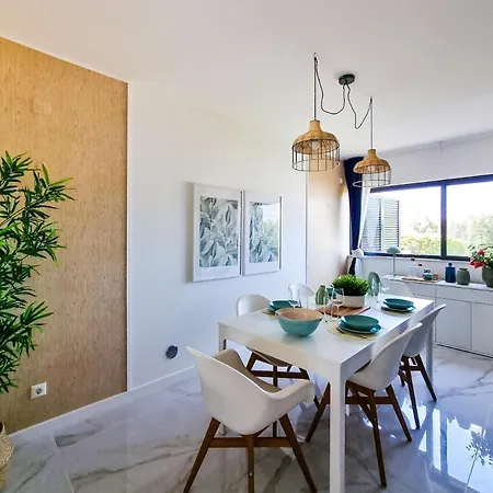 Flh Ocean View House With Garden & Pool 알부페이라